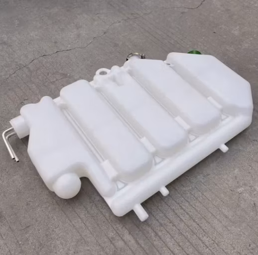 Sinotruk/HOWO Heavy Truck Parts Spare Parts Expansion Tank Assy. Az9112530333